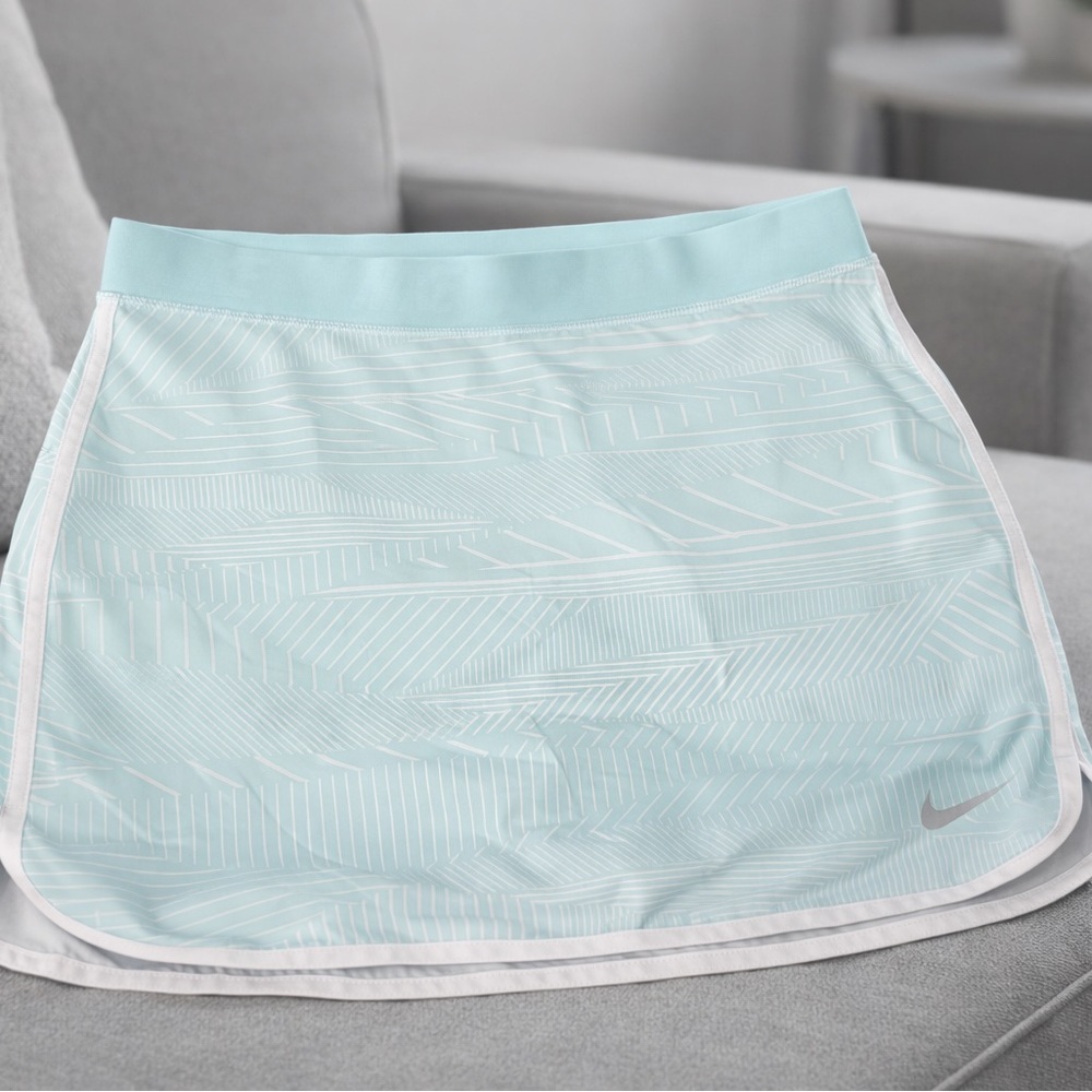 Nike Golf Dri-FIT Skort Aqua Size S Women’s Excellent Condition